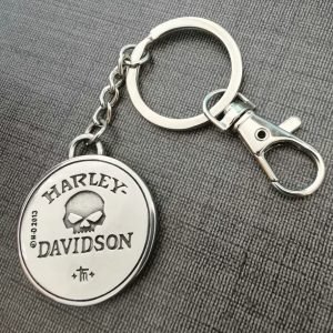 Harley Davidson carved skull Keychain