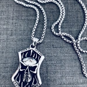 Harley Davidson carved skull Pendant